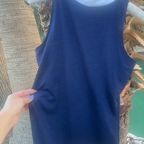 EleVen Shirt and Inphorm Skirt Set - Picture 6 of 10